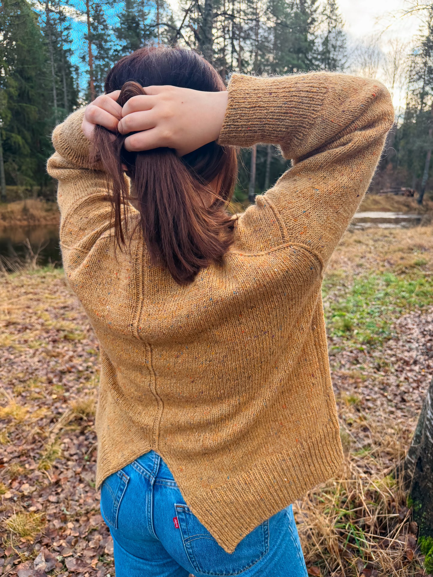 Tide Sweater